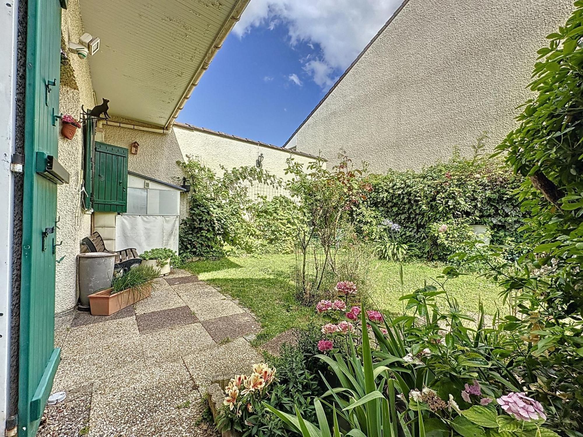 Maison 73M2 Avec Jardin St-Denis Σαιν-Ντενί Εξωτερικό φωτογραφία